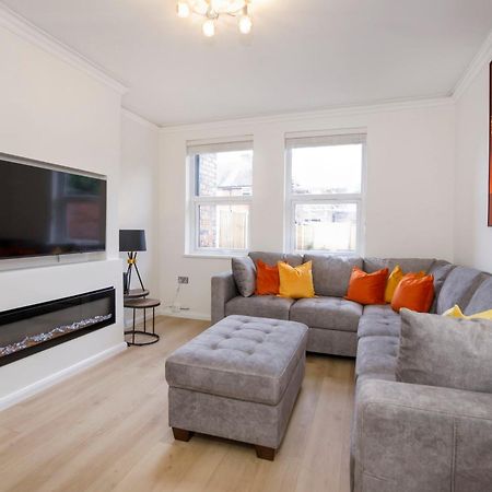 The Burton York 3 Bedroom House Sleeps 6 Exteriör bild